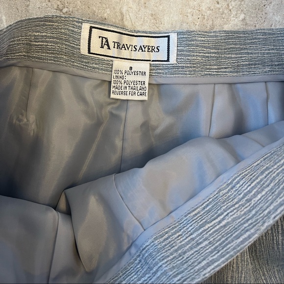 Travis Ayer’s high waisted pant - Picture 2 of 3